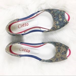 Cotto Blue Green Paisley Print Open Toe Sandal